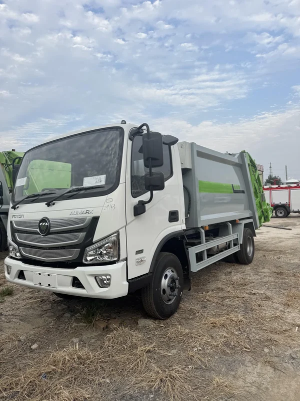 Garbage Collection Trucks — equipment reference view 5