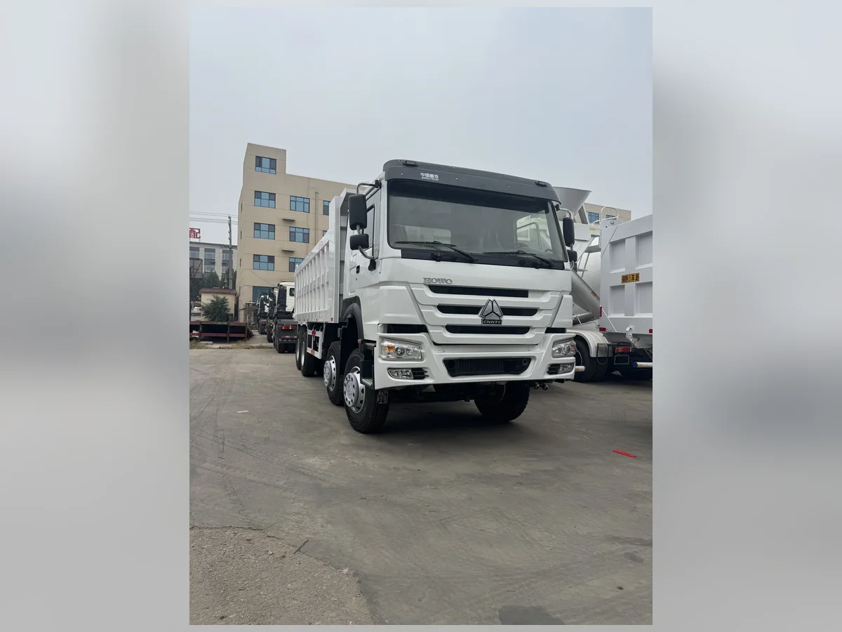 HOWO 8×4 dump truck — exterior reference 01